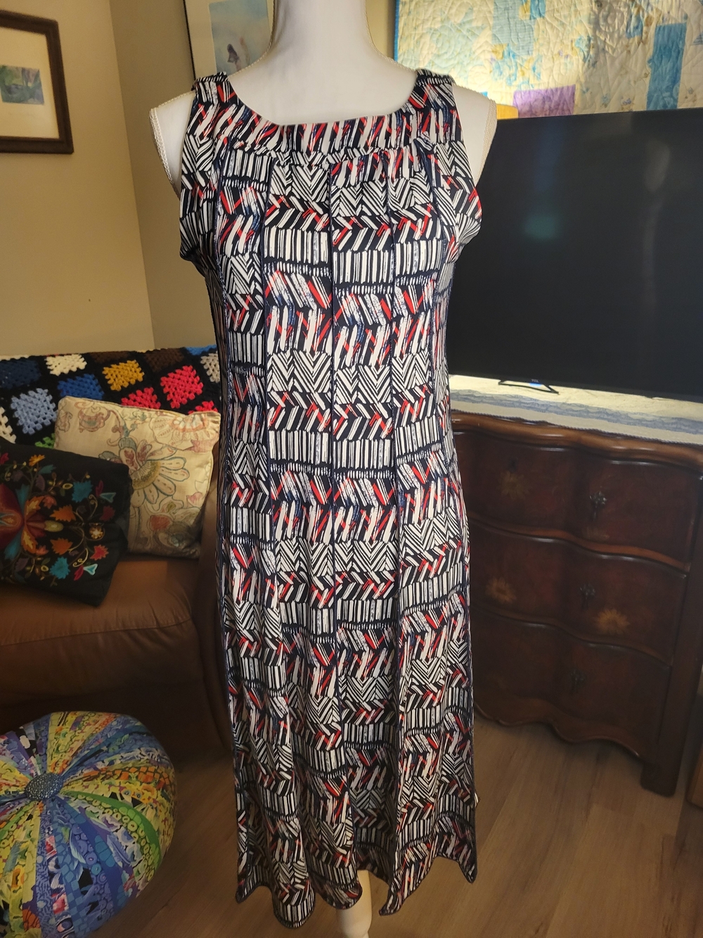 Sleeveless Midi Dress in Navy, White & Red Geometric Print